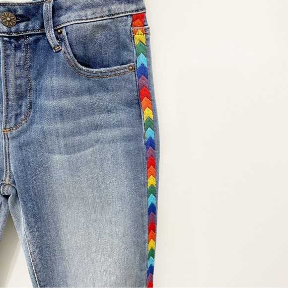 DRIFTWOOD Skinny High Rise Jackie Jeans with Embroidered Arrows Size 25 - Picture 2 of 9